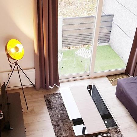 Appartement cinéma aux portes du Futuroscope Chasseneuil-du-Poitou Esterno foto