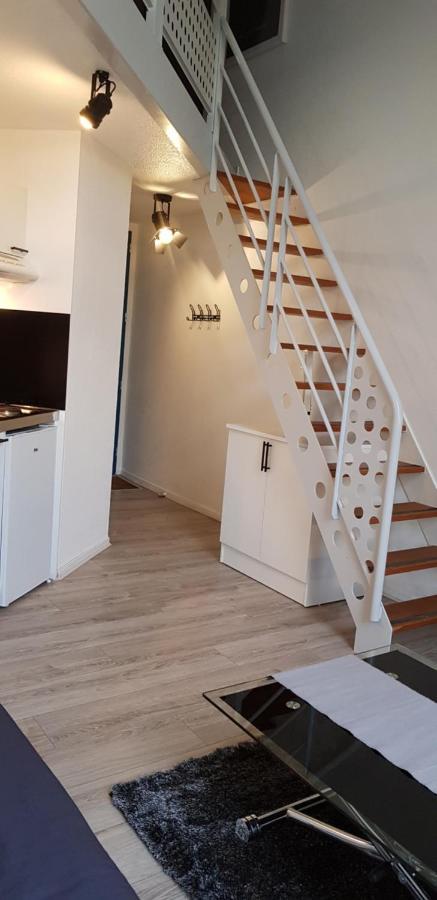Appartement cinéma aux portes du Futuroscope Chasseneuil-du-Poitou Esterno foto